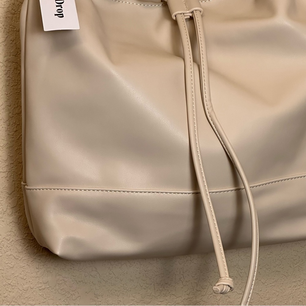 The Drop Women's Nyjah Chain Strap Tote, Ivory, NWT - Picture 6 of 16